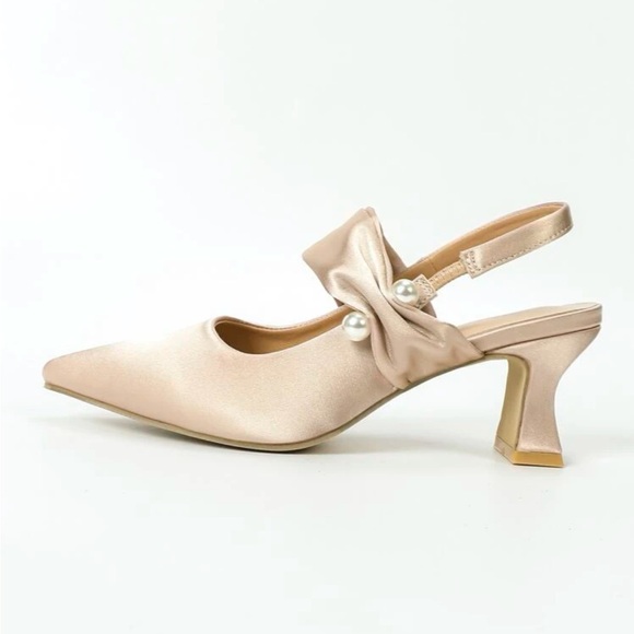 NEW Satin Faux Pearl Decor Slingback Pumps - Picture 2 of 13